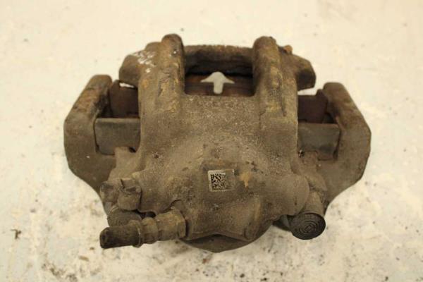 MACHOIRE AVANT DROITE BMW SERIE 1 / 3 / 4 - Vue 2